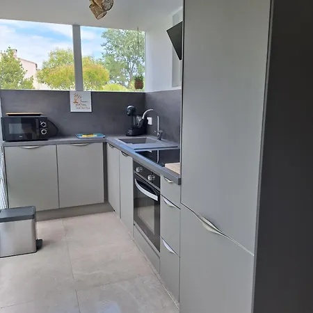 Mimilou Agathines Apartamento *